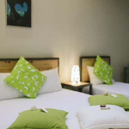 Zonita Guest House Nea Plagia Esterno foto