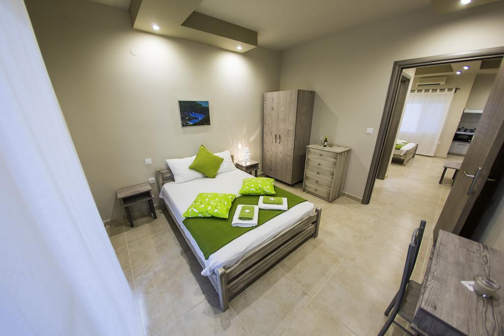 Zonita Guest House Nea Plagia Esterno foto