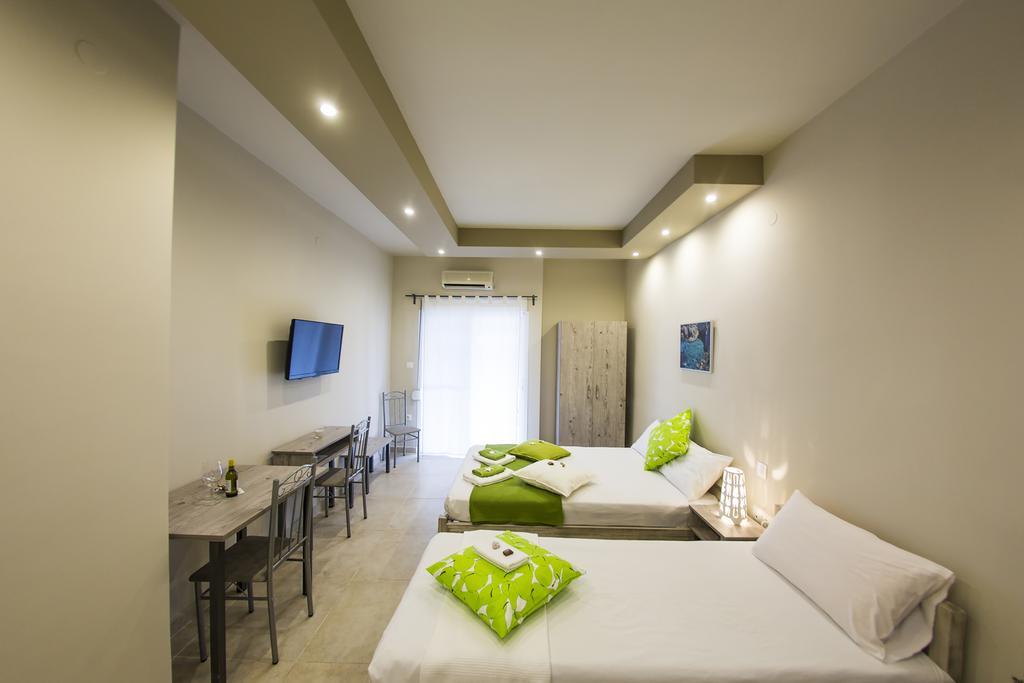 Zonita Guest House Nea Plagia Esterno foto